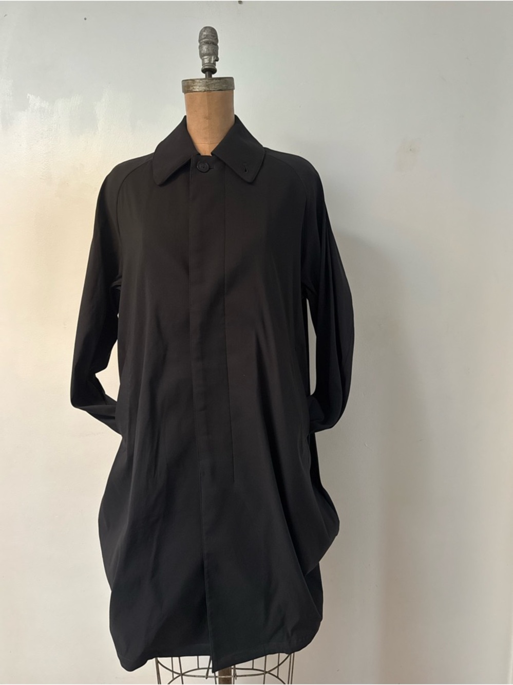 ICEBREAKER X GOLDWIN TABI Persist Short Coat - Women's size M - Picture 2 of 16